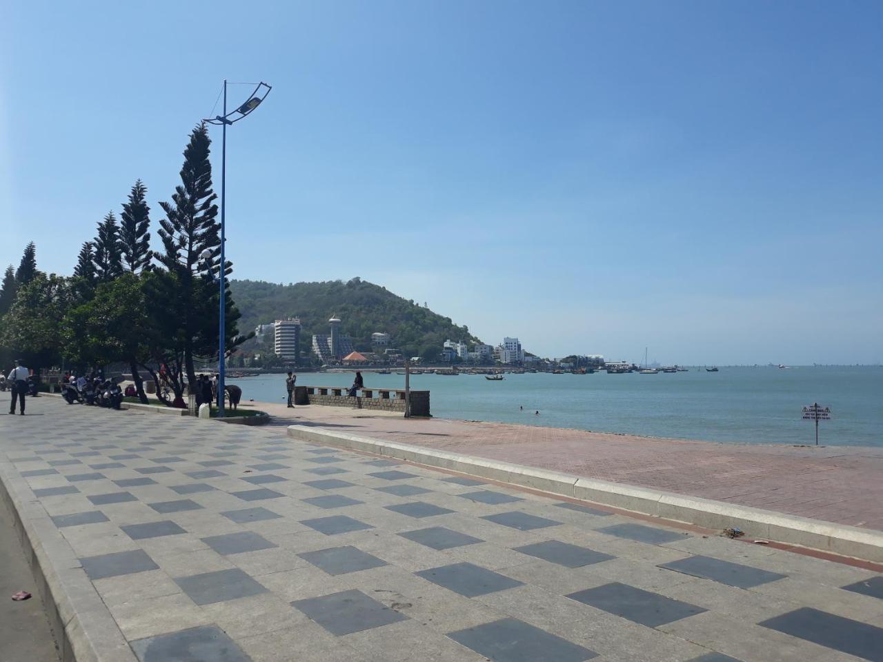Queen Motel Vung Tau Esterno foto